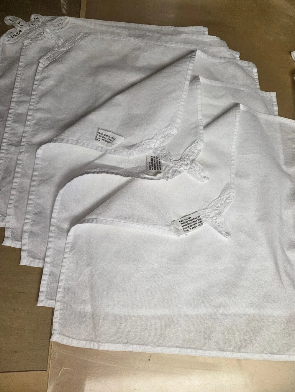 Embroidered White Table Cloth And Napkins